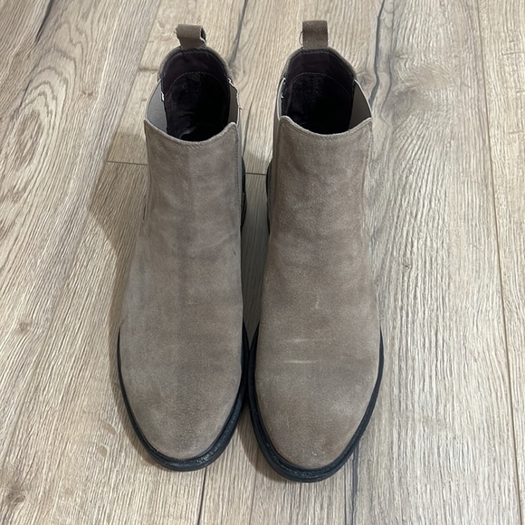 Blondo Mens Waterproof Suede Ankle Boots - Picture 2 of 9